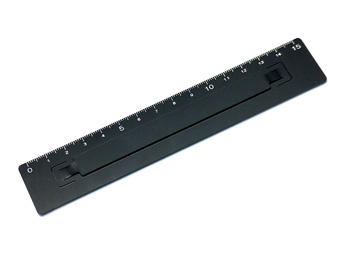 スリットルーラーP１５cm  品番：110200037 無地 ブラック,固定も移動も自在にできる定規,ずれない定規,滑らない定規・non-slip ruler